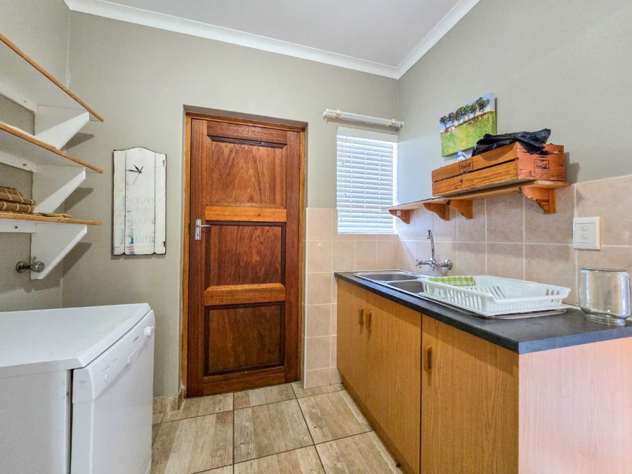 3 Bedroom Property for Sale in Stilbaai Wes Western Cape